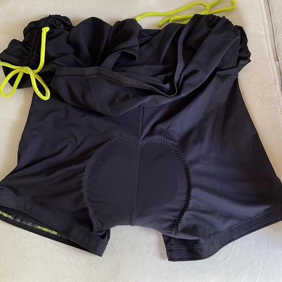 NOVARA PADDED SHORT CYCLING SKORT/SKIRT, Women’s Large - Picture 9 of 14